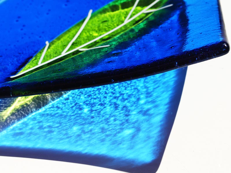 Sue King - Blue & Green Leaf Dish - Detail-th